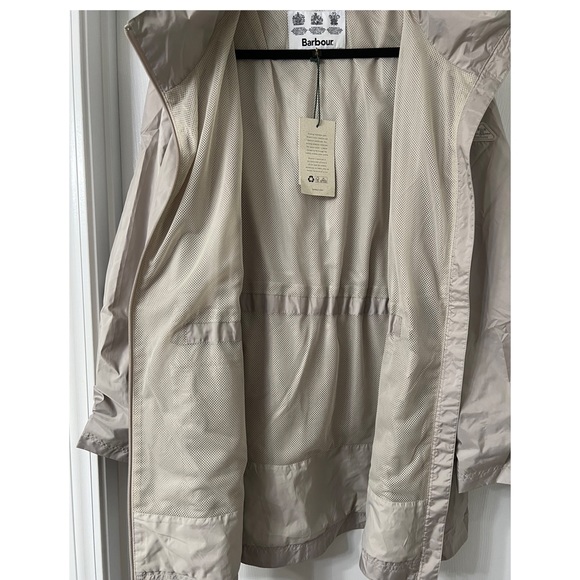 Barbour Campion Showerproof Jacket - Picture 14 of 16